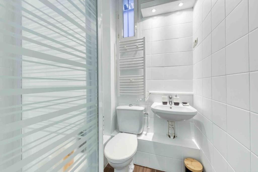 Paris Gentilly Appartement Tout Equipe - Rer B Kültér fotó